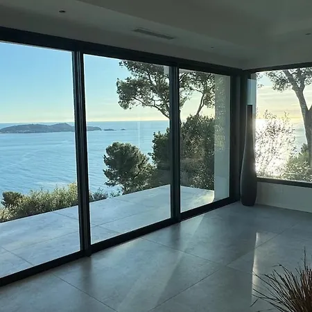 Le Bleu Dans Les Yeux 180cvue Villa