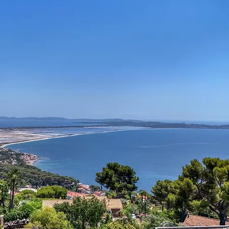 Le Bleu Dans Les Yeux 180cvue Villa